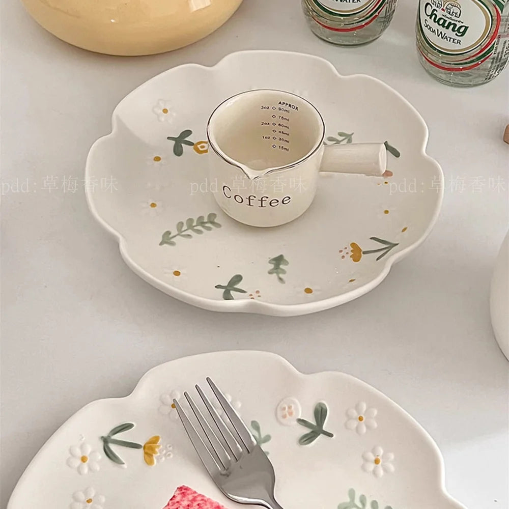 Embossed Daisy Plates Ceramic Home Dining Plate